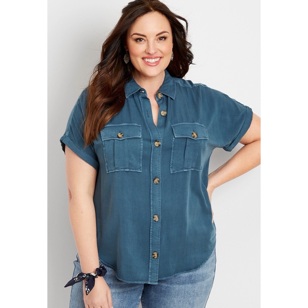 Maurices Blue Utility Top L Short Sleeve Button Front 100% Rayon Relaxed Fit